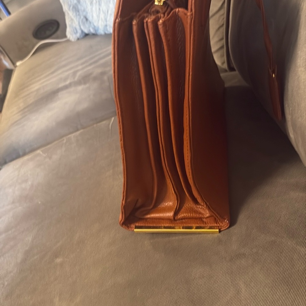 Joy & Iman Brown Leather Tote with Gold Hardware - Picture 13 of 15